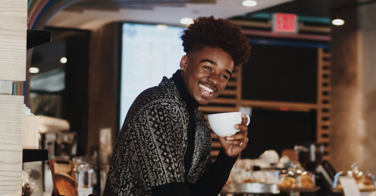 Stylish birthday cards for men to make his day special