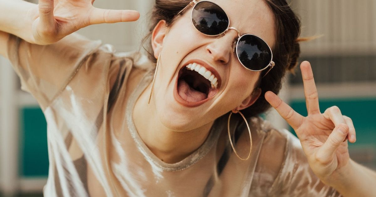 Timeless and Fun Dolly Parton Happy Birthday Cards