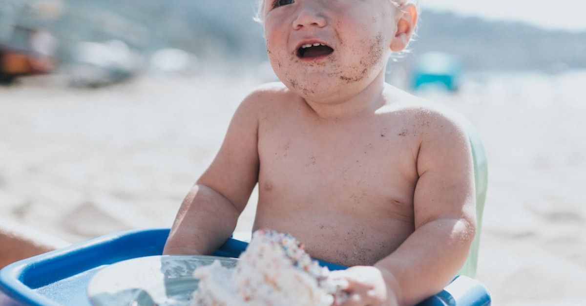 Creative and stylish 17th birthday card ideas for celebration.