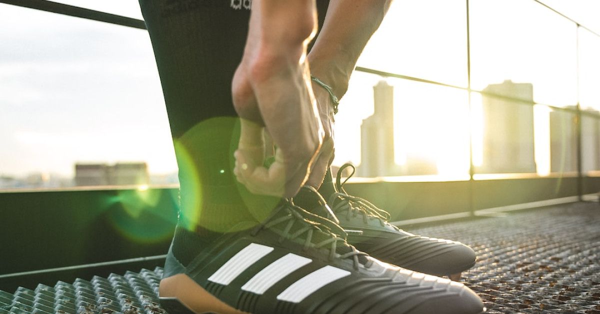 Football-themed birthday card image for celebration and SEO optimization.