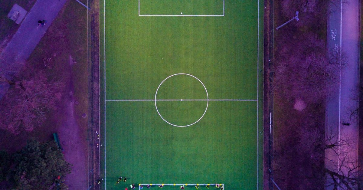 Soccer-themed greeting cards for a memorable and happy birthday.