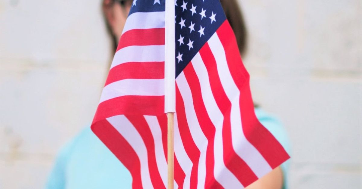 Beautiful birthday cards for mom with heartfelt designs.