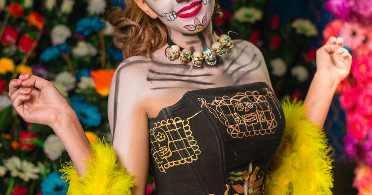 Halloween birthday cards for a spook-tacular party celebration